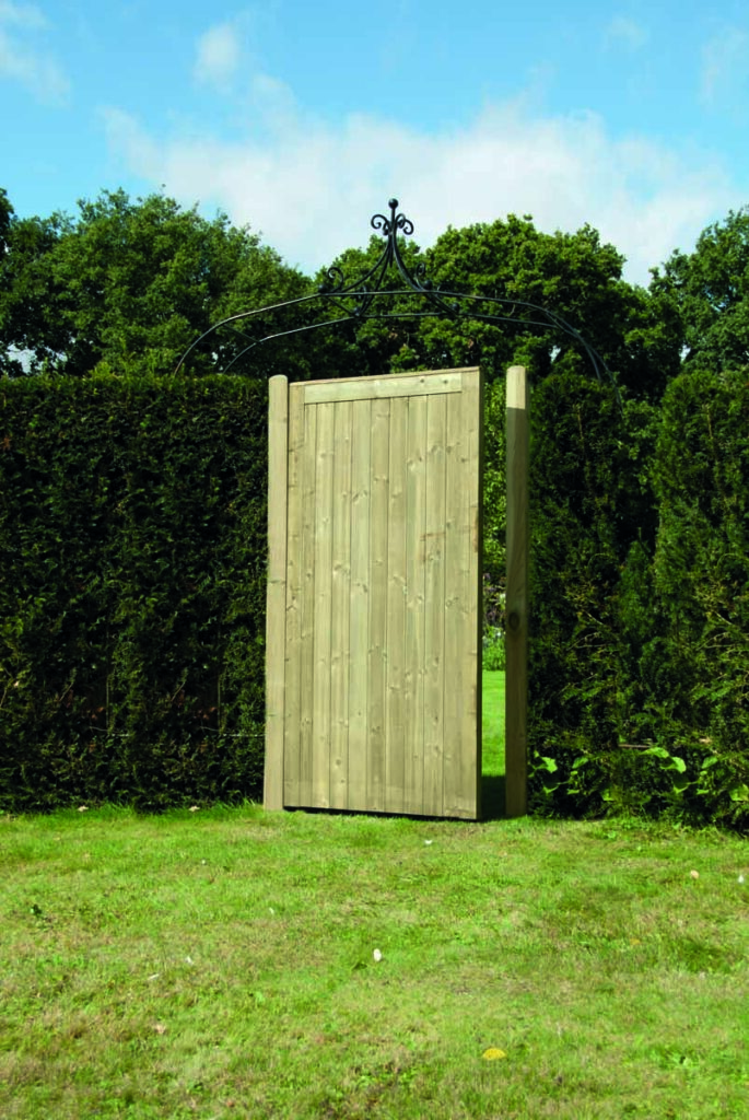 Wooden Gates Essex Daws Heath Timber Ltd